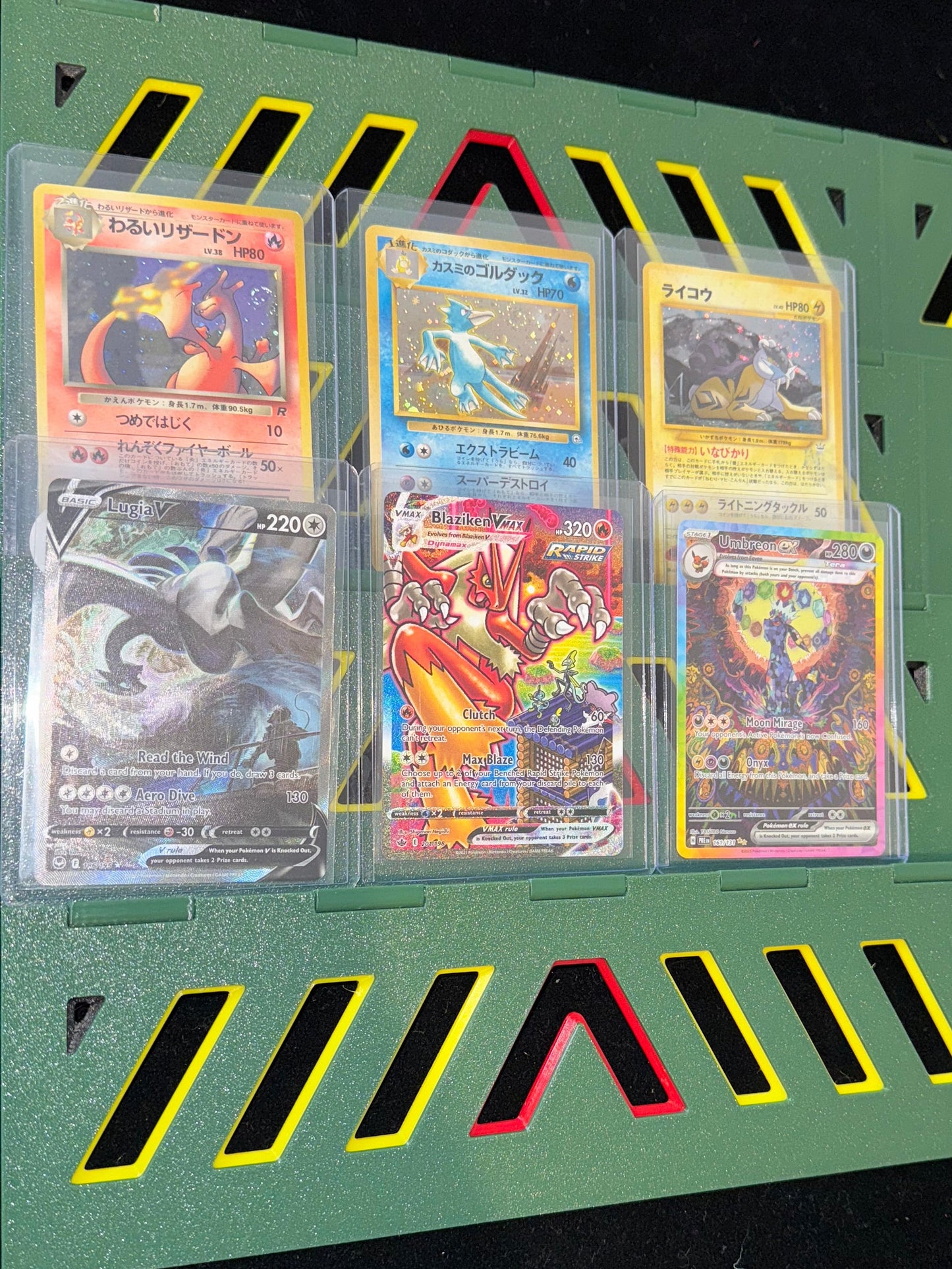 Magnetic UNGRADED Card Risers - Zioncases