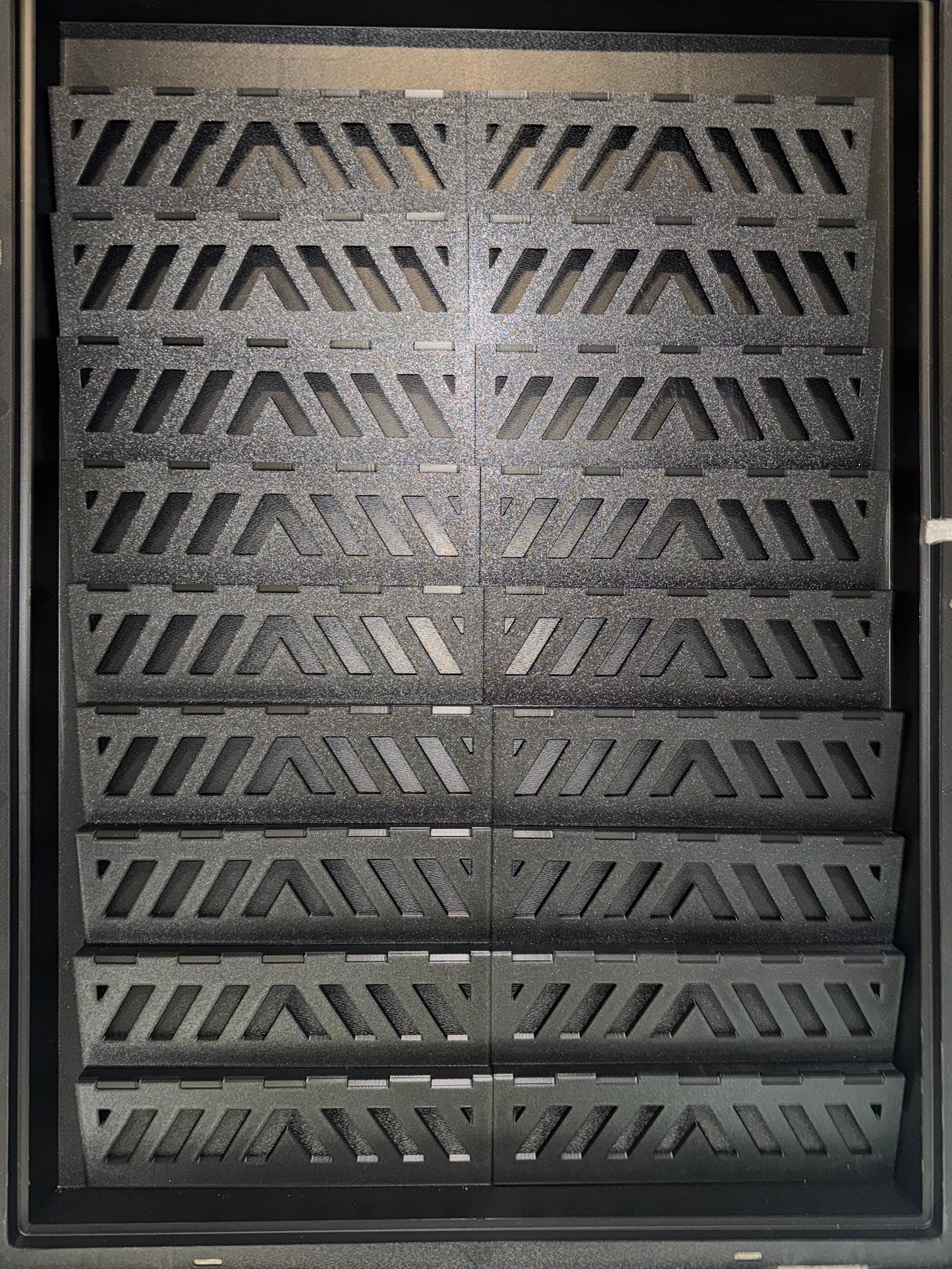 Magnetic UNGRADED Card Risers - Zioncases