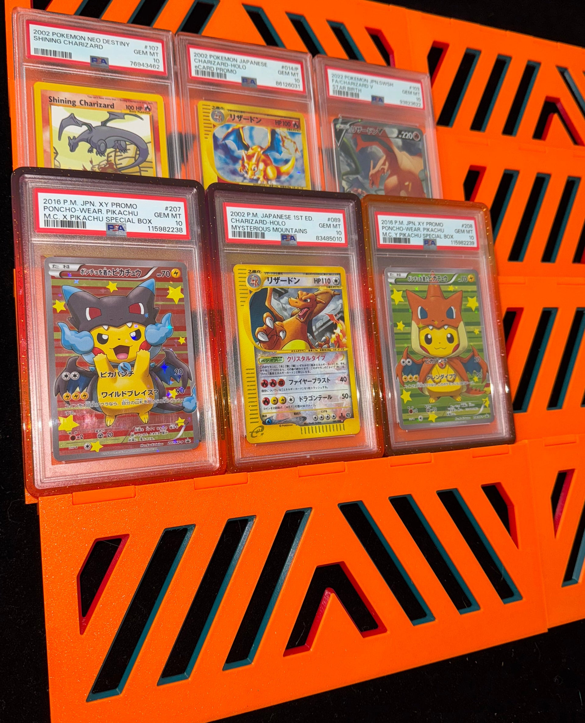 card display case risers Magnetic Graded Card Risers