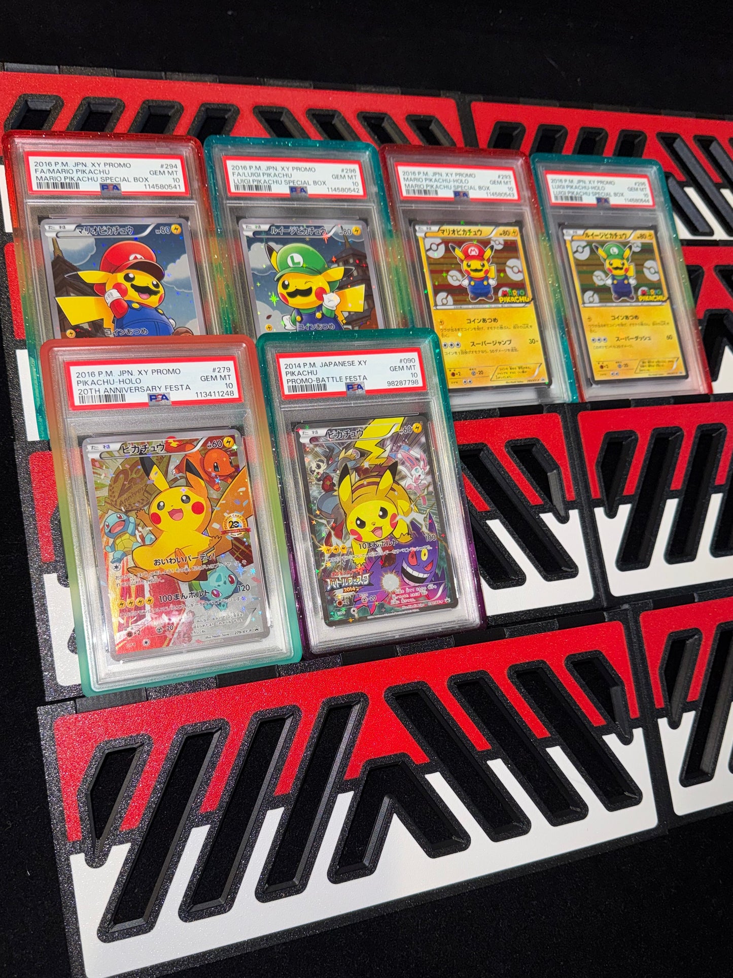 Magnetic Graded Card Risers - Zioncases